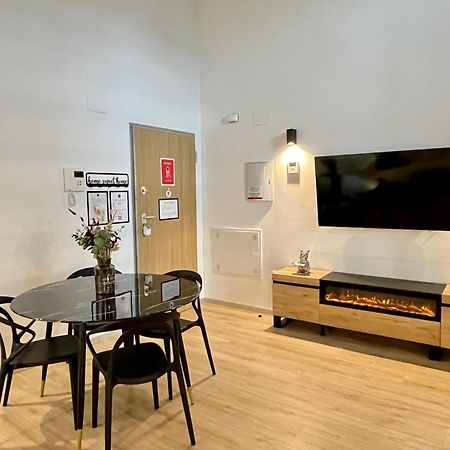 Werentvlc - Amazing Duplex Loft 2 Bdrm Apartment Valencia Luaran gambar