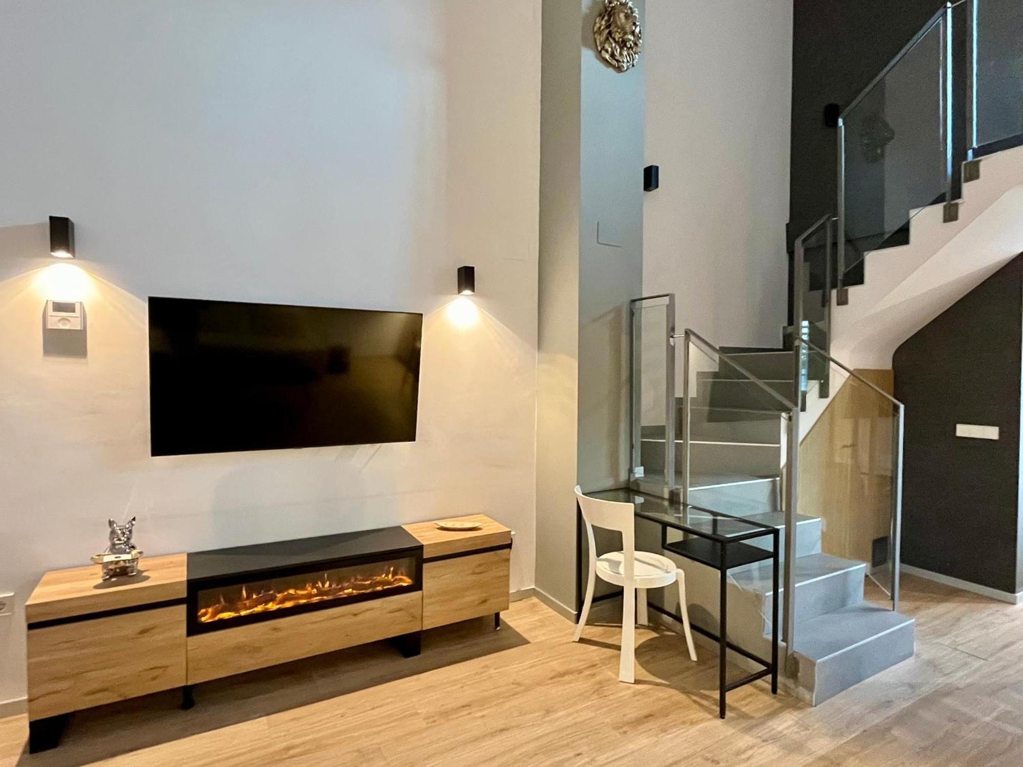 Werentvlc - Amazing Duplex Loft 2 Bdrm Apartment Valencia Luaran gambar